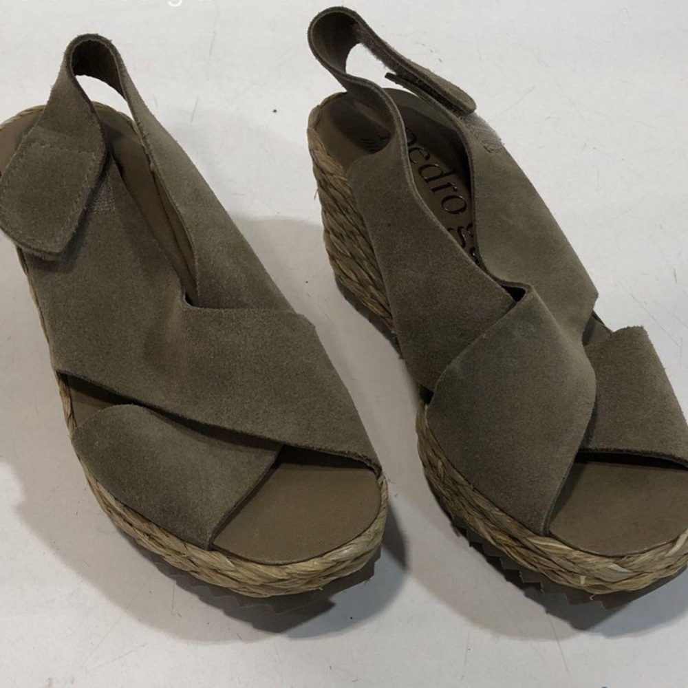 Women’s Pedro Garcia Taupe Suede Crisscross Wedge Sandals Size 35